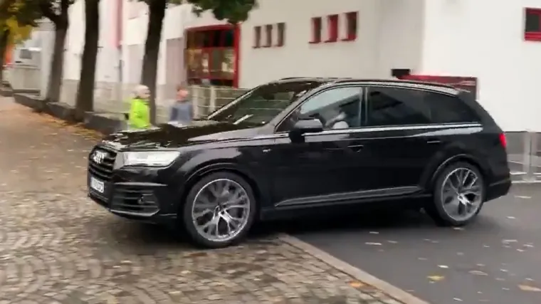 Hrvat nije mogao otići prije nego &scaron;to ne napravi jednu stvar