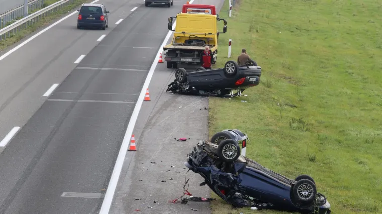 Dva auta zavr&scaron;ila na krovu, ima ozlijeđenih: 'Prizor je bio stra&scaron;an. Vidjela sam kako izvlače ženu'