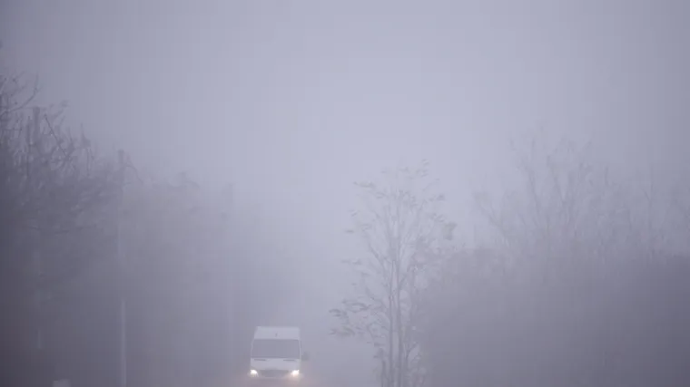 Vozači, oprez! Magla smanjuje vidljivost na većini prometnica u Hrvatskoj