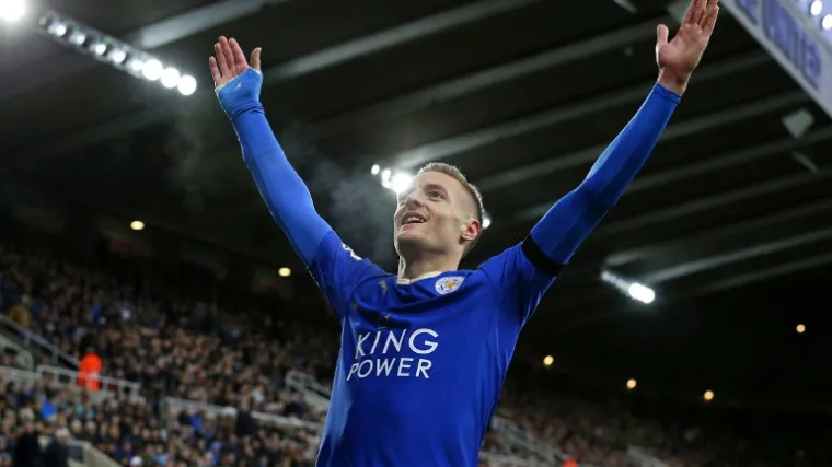 Leicester sru&scaron;io Topnike, Vardy i Maddison gurnuli Emeryja u ponor