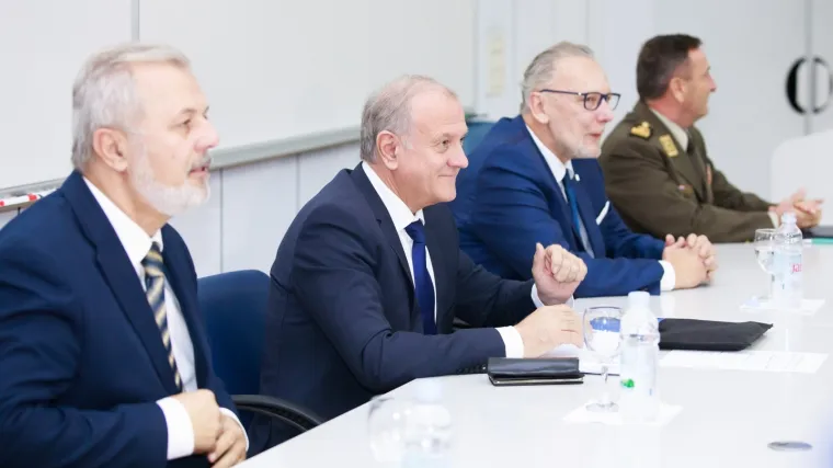 Afera 'WhatsApp' trese HDZ, Sanader: 'Nije problem naziv grupe, problem je govor mržnje'