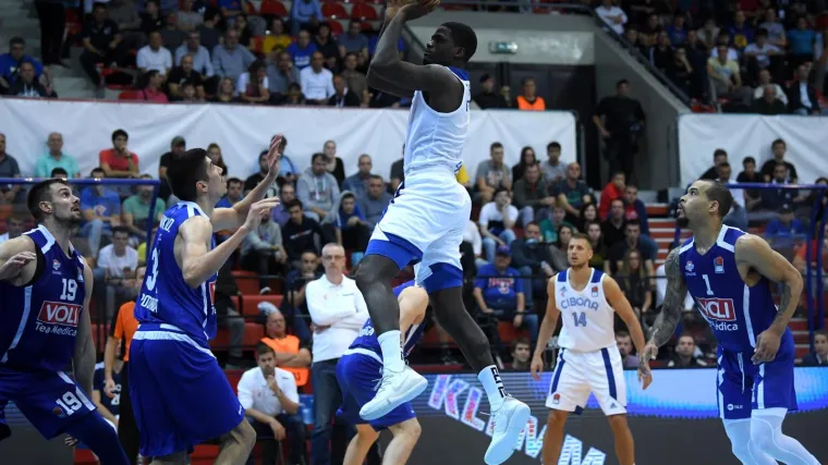 Nakon samo devet utakmica napu&scaron;ta Zagreb