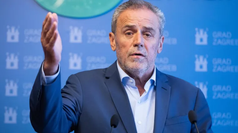 Bandić je tvrtki svojeg biv&scaron;eg vozača dao 51 kućicu na trgu za 10.500 kuna