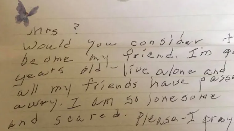 Starica je povukla potez očajnika, a onda su saznali njezinu priču...