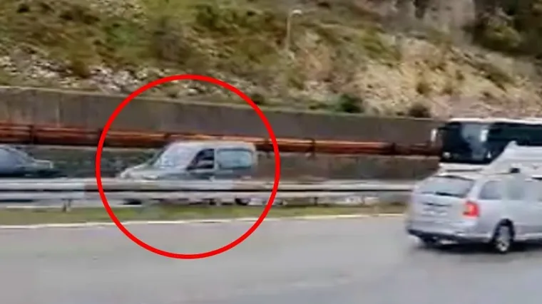 VIDEO &Scaron;to je njemu bilo?! U brzom traku brze ceste kod Rijeke vozio unatrag!