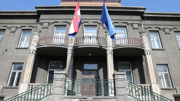 Smanjuje se državni aparat: 608 službenika ide u stimulativnu mirovinu za 97 milijuna kuna