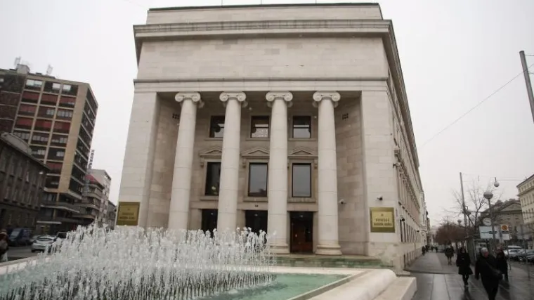 HNB upozorava: 'Naplata dizanja novca na &scaron;alteru diskriminira jednu skupinu građana'