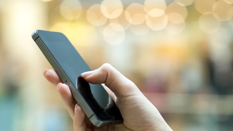 Iz trgovine u Splitu pokradeni mobiteli vrijedni 100.000 kuna