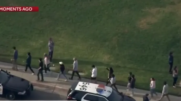 Ubio dvije, a ranio vi&scaron;e osoba pa se poku&scaron;ao ubiti pucnjem u glavu