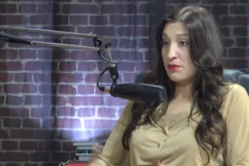 Još je članica stranke, a svi se bave Aferom Whatsapp