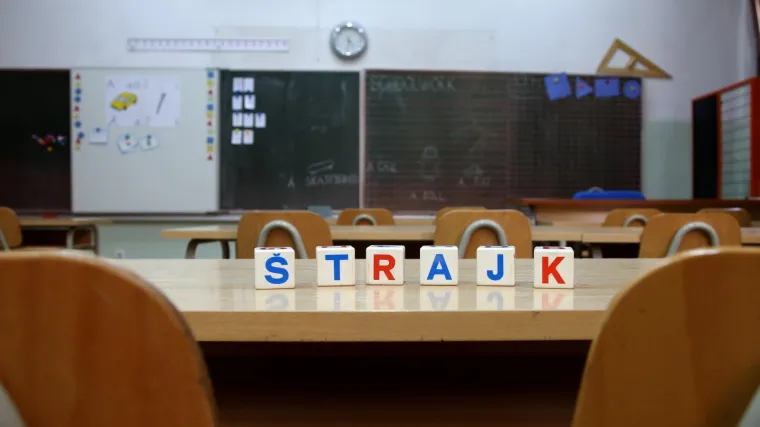 Vi&scaron;e od 30 organizacija civilnog dru&scaron;tva podržalo &scaron;trajk prosvjetara: 'To je borba za dostojanstvo!'