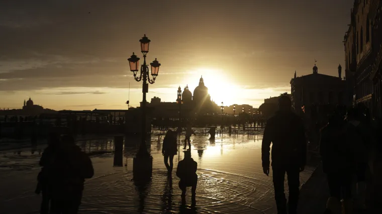 Venecija koja nestaje: Poplave na povr&scaron;inu iznijele sve probleme, stanovnicima je dosta svega