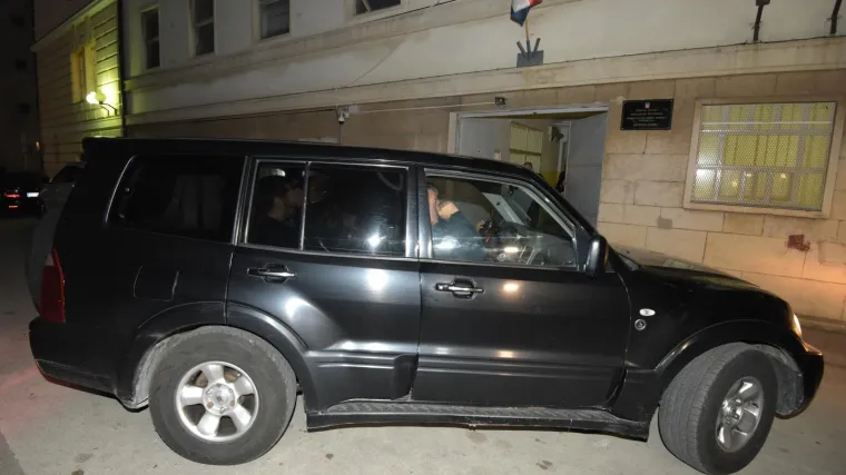 Jednom od osumnjičenih za grupno silovanje kod Zadra bilo je povrijeđeno pravo na slobodu