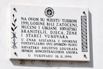 'Mog sina odveli su njegovi školski prijatelji; i danas se molim da nađem barem njegovo tijelo'