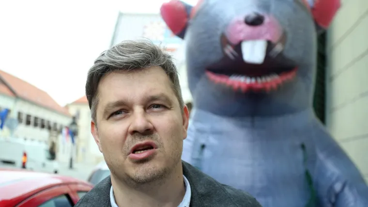 Bandić (kandidat) kampanju počine s mjesta gdje je Bandić (optuženik USKOK-a) uhićen