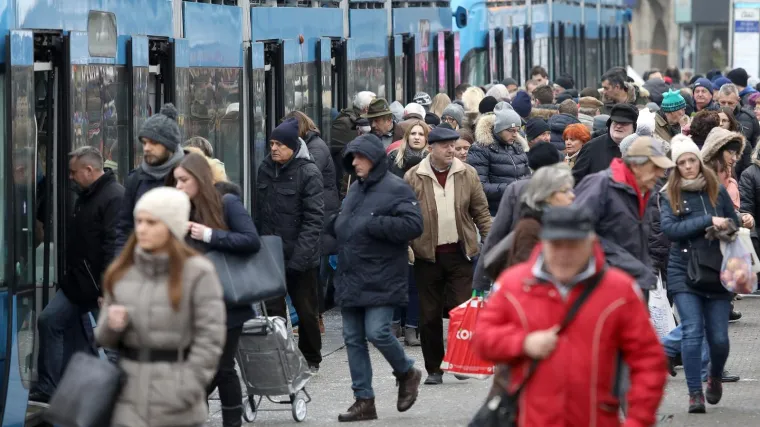 Ove godine ćete karte ipak morati kupovati, ali će zato besplatan biti jedan drugi oblik prijevoza