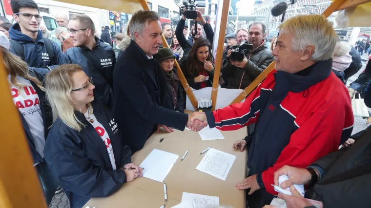 &Scaron;koro počeo prikupljati potpise za kandidaturu: 'Tko kaže da će biti drugog kruga izbora?'