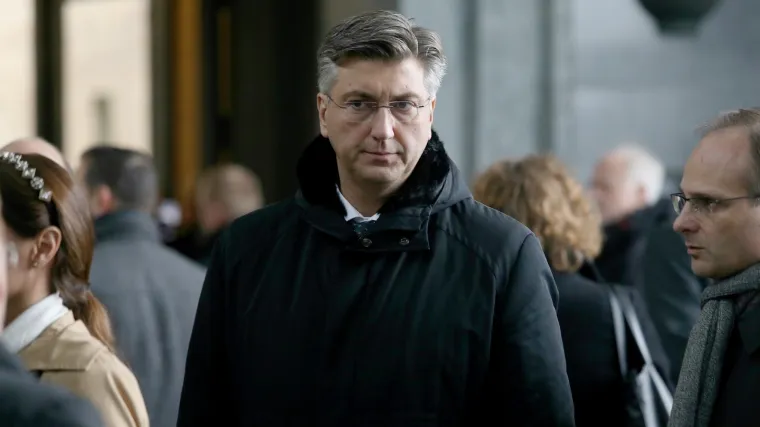 Plenković: 'Mislim da ćemo se dogovoriti sa sindikatima. Najvažnija su djeca'