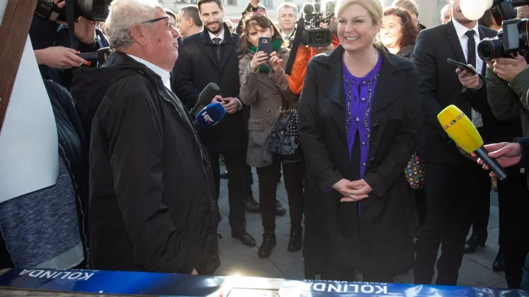 Grabar-Kitarović kritičarima: 'U čemu je problem čestitati nekome rođendan?'