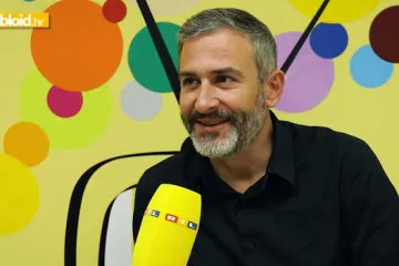 Giuliano otkrio kako je izgledao njegov prvi nastup s Oliverom: 'Zvao me na pozornicu da spasim situaciju, nije mogao pjevati'