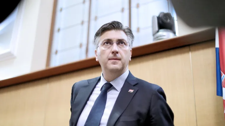 INA KOJA BI MOGLA PREGAZITI PLENKOVIĆA: I privatni sektor ide u štrajk? Neće plaćati porez: 'Nesmiljeno nas gulite i gazite!'