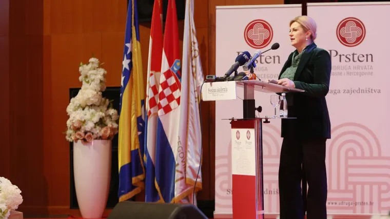 'Hrvati imaju dvije domovine, ali mi smo jedna du&scaron;a i jedan narod'