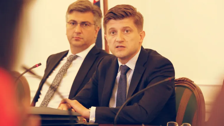 Trebaju li učitelji prekinuti &scaron;trajk? Vlada je i u studenom propisivala koeficijente, a nije pitala stručnjake