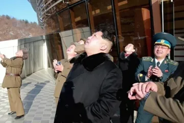 Kim je testirao dva neidentificirana projektila. Upozorenje Americi?