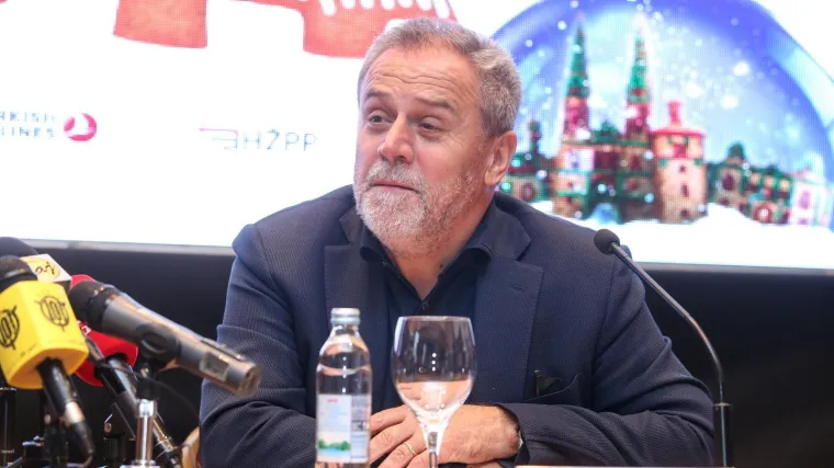 A čini se da ih ne zanima samo Advent nego i dosta toga sa strane