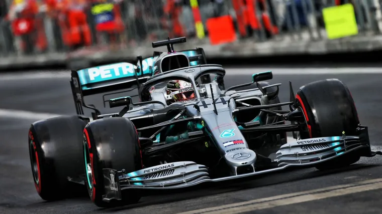 Hamilton će u posljednjoj ovogodi&scaron;njoj utrci startati s pole positiona