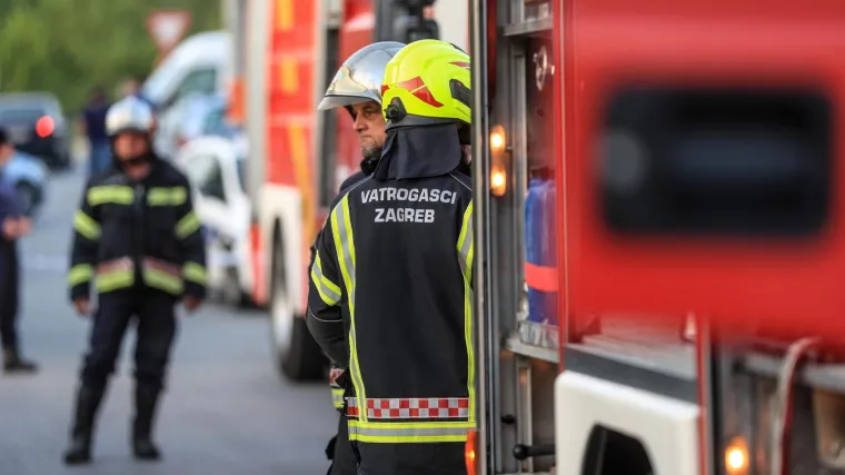 'Odjednom je počeo sukljati dim, nadam se da nitko nije ozlijeđen'