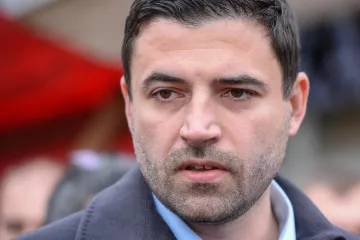 Plenkovićev je poraz &scaron;to je izazvao kaos u državi i &scaron;to djeca nisu i&scaron;la u &scaron;kolu skoro mjesec dana