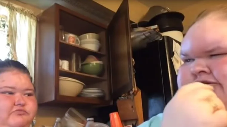 Pretile sestre koje skupa teže 453 kg putem realityja se kvalificiraju za operaciju