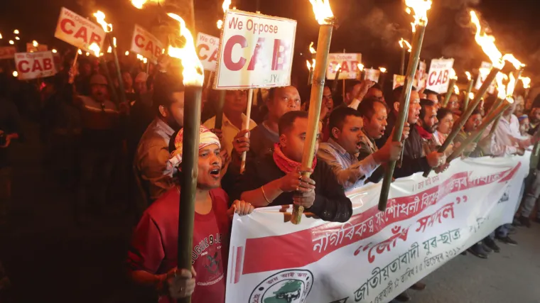 Horor, bijes i sram: Žrtvu silovanja (23) spalili dok je i&scaron;la na sud!