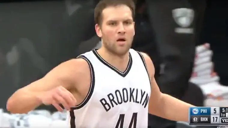 Najsmje&scaron;nije je kako mu izgovara ime i prezime