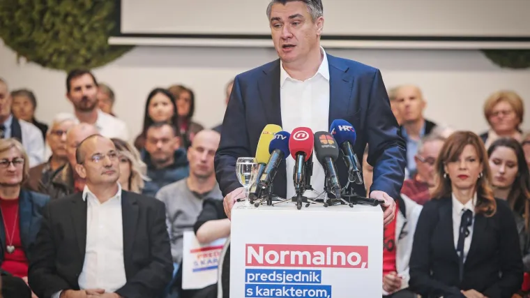 'Demografska mjera je i da predsjednik izbjegava slizavanje s optuženicima za koruptivna djela'