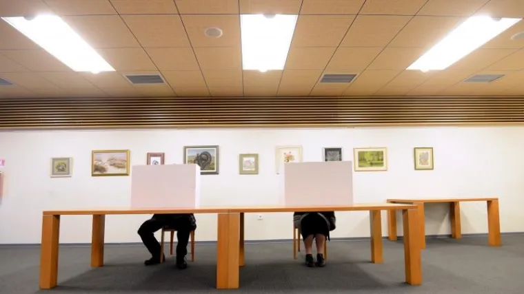 Izbori pred vratima: Hoćete li glasati ili glasovati? Institut za hrvatski jezik objavio kome daje prednost