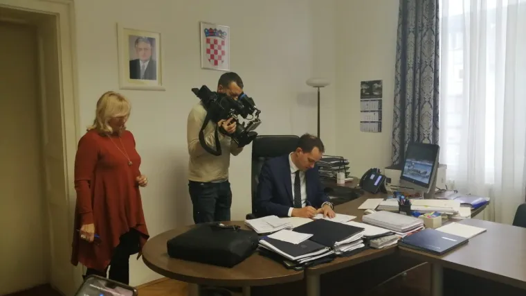 Zaključen popis: Na predsjedničkim izborima pravo glasa ima više birača nego na europskim izborima