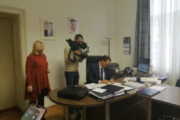 Zaključen popis: Na predsjedničkim izborima pravo glasa ima više birača nego na europskim izborima