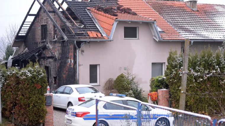 'Ljudi govore da je do požara došlo zbog božićnih lampica'