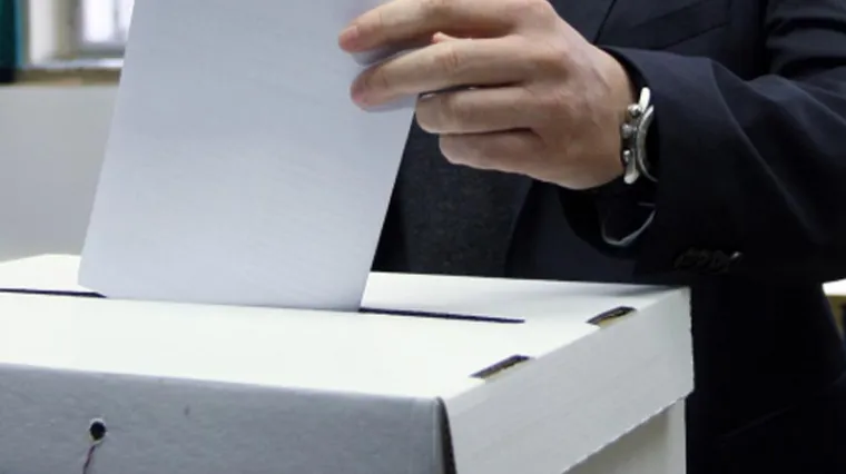 Do ponoći imenovanje članova vi&scaron;e od 6500 biračkih odbora: Brinu se za pravilnost i tajnost glasovanja