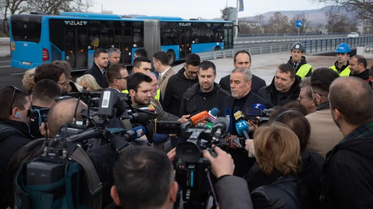 Bandić novinarima: 'Neću na bedasta pitanja odgovarati da ne bih i ja bio bedast'