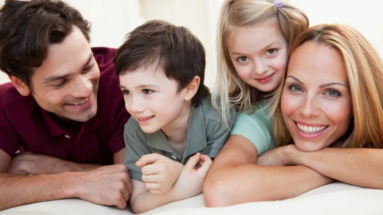 Od inteligencije do raspoloženja: 10 osobina za koje možda niste znali da ste ih naslijedili od roditelja