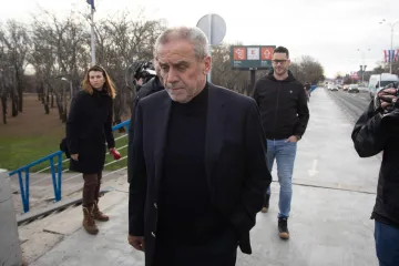 'To nisu samo kozmetički radovi, ne želim gubiti vrijeme na bedastoće. Postavljajte ozbiljna pitanja!'