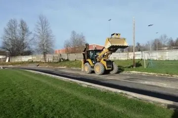Asfaltiranje atletske staze na Gradskom stadionu u Križevcima
