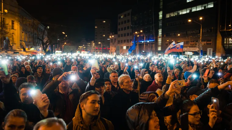 Slovačka: Počinje suđenje četvorici optuženih za ubojstvo novinara, čak i premijer odstupio s dužnosti