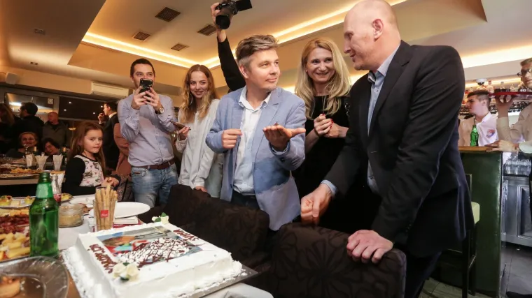 Juričan pobijedio u Rumunjskoj i Indoneziji: 'Korumpirane zemlje prepoznale su moj potencijal'