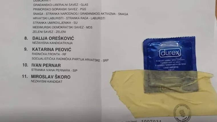 Kondom na glasačkom listiću: 'Kad nas već je****, bar koristite za&scaron;titu!'