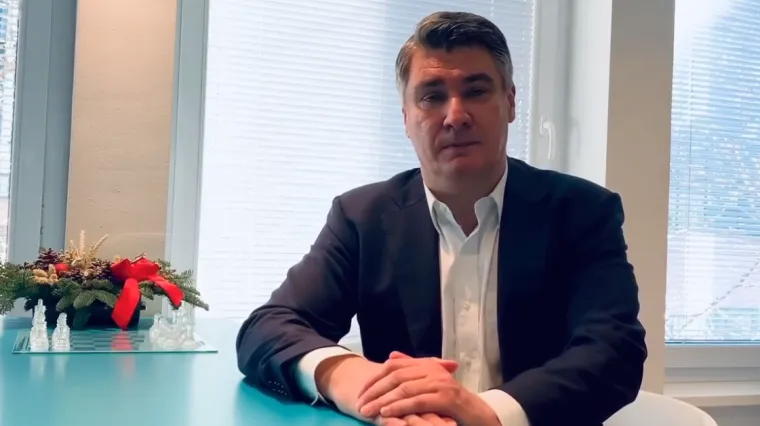 Milanović čestitao Božić: 'Odmorimo se od žestokog ritma politike, za nju uvijek ima vremena'