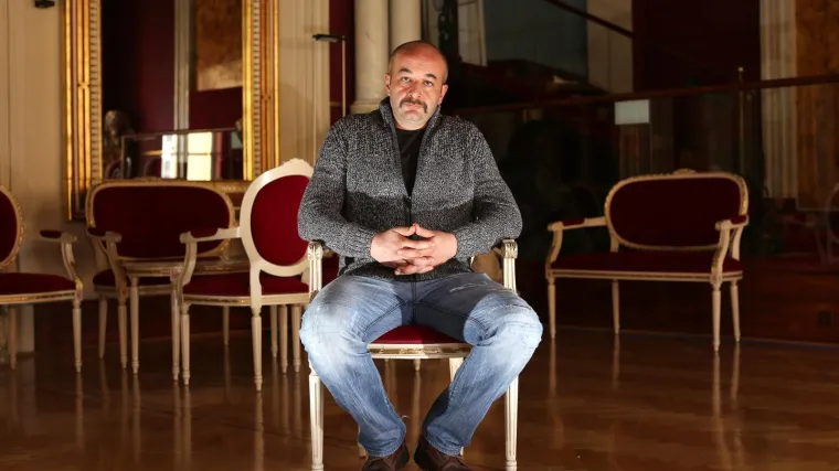 Od posljedica teške prometne nesreće preminuo osječki glumac Aleksandar Bogdanović